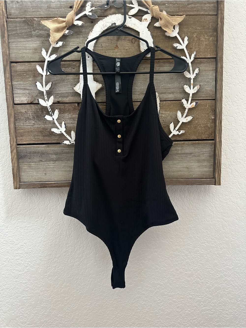 Victorias Secret Sport Black Ribbed Button-Front Tank Bodysuit size Large